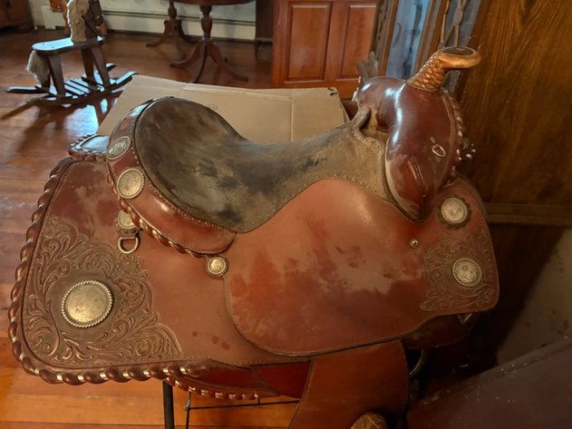 Image for LIVE AUCTION Collectibles, Antiques, Furniture, Tools & Home Contents - Boyertown, PA