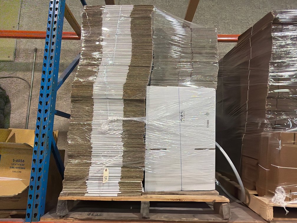 Approx. (400–500) Knockdown Corrugated Boxes
