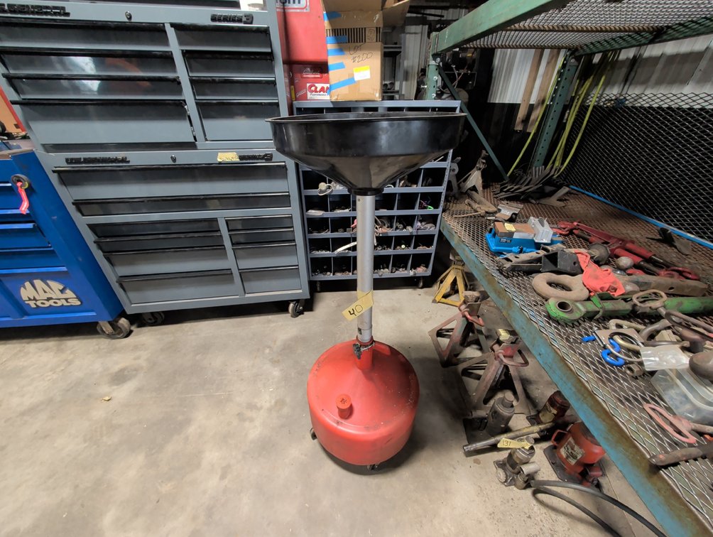 Waste Oil Drain Pan on Wheels