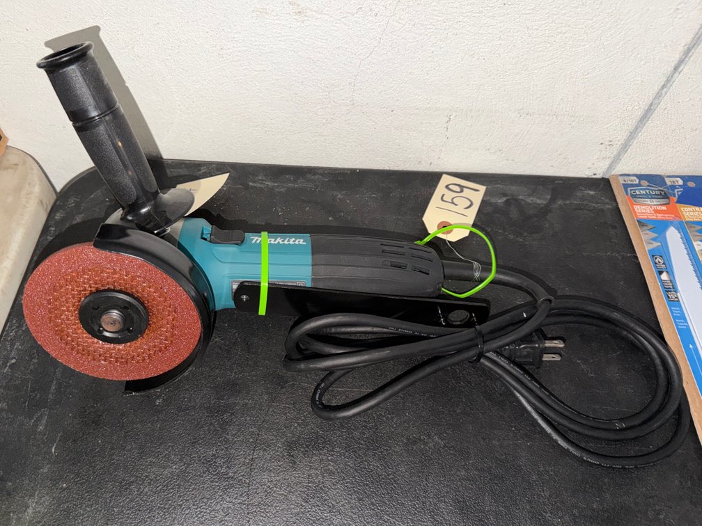Makita Angle Grinder