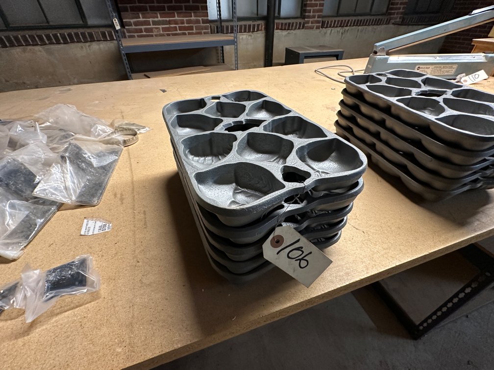 (5) Heavy-Duty Cast Iron Multi-Cavity Molds