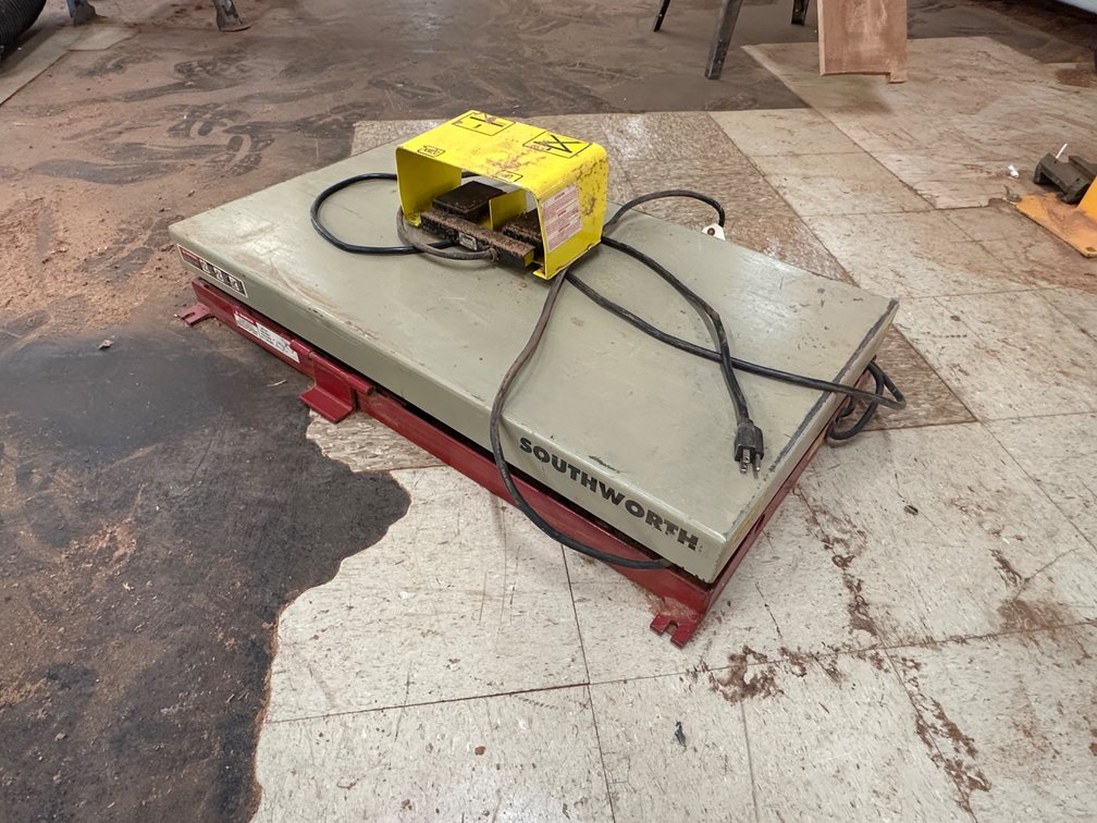 Southworth Electric Lift Table
