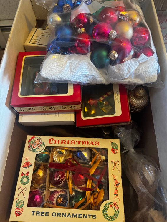 Image for LIVE AUCTION Collectibles, Antiques, Furniture, Tools & Home Contents - Boyertown, PA