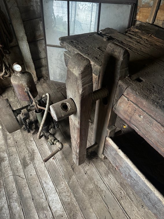 Image for LIVE AUCTION Collectibles, Antiques, Furniture, Tools & Home Contents - Boyertown, PA
