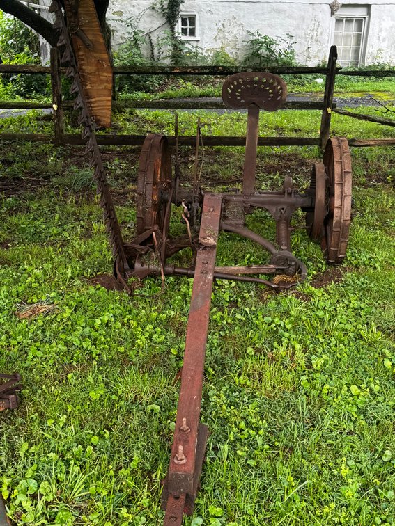 Image for LIVE AUCTION Collectibles, Antiques, Furniture, Tools & Home Contents - Boyertown, PA