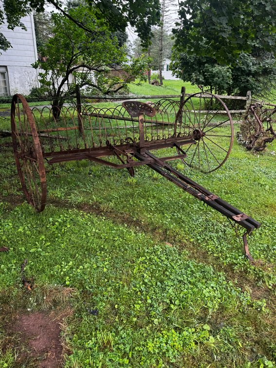 Image for LIVE AUCTION Collectibles, Antiques, Furniture, Tools & Home Contents - Boyertown, PA
