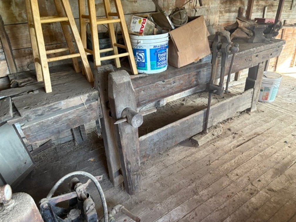 Image for LIVE AUCTION Collectibles, Antiques, Furniture, Tools & Home Contents - Boyertown, PA
