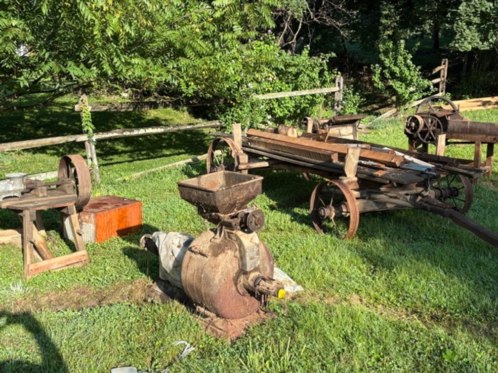 Image for LIVE AUCTION Collectibles, Antiques, Furniture, Tools & Home Contents - Boyertown, PA