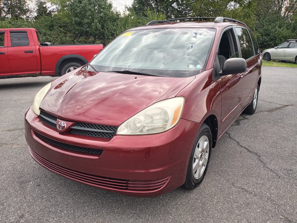 2004 Toyota Sienna LE