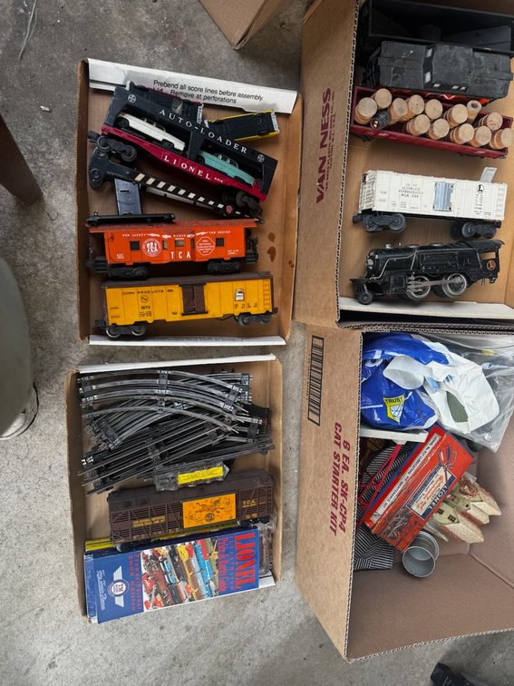 Image for LIVE AUCTION Collectibles, Antiques, Furniture, Tools & Home Contents - Boyertown, PA