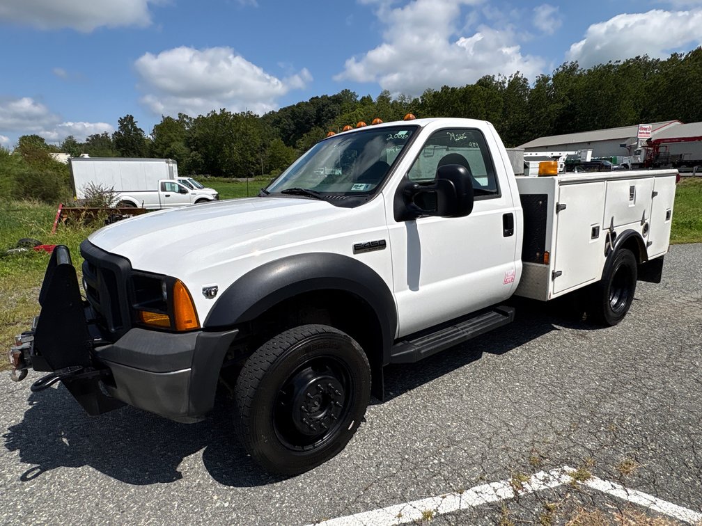 2006 Ford F450 4X4 Utility