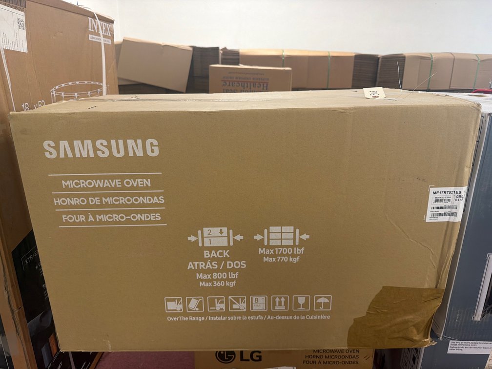 New Samsung Over The Range Microwave Oven