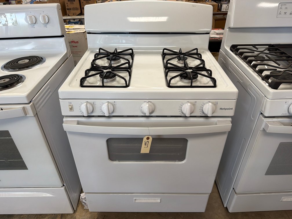 New Hotpoint Gas Range