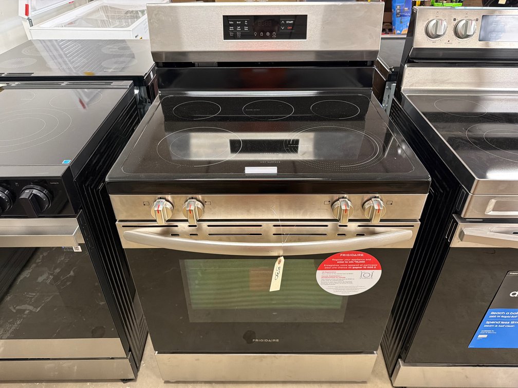 New FrigidAire Electric Range