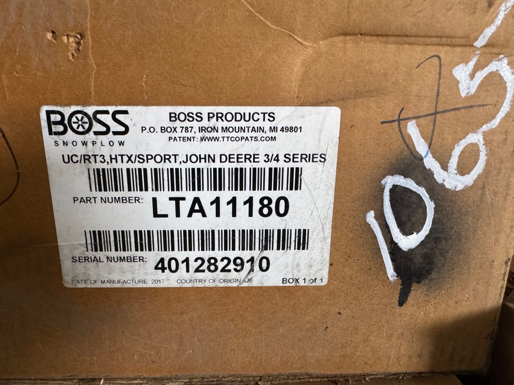 Boss RT3 HTX/Sport GM Plow Mount