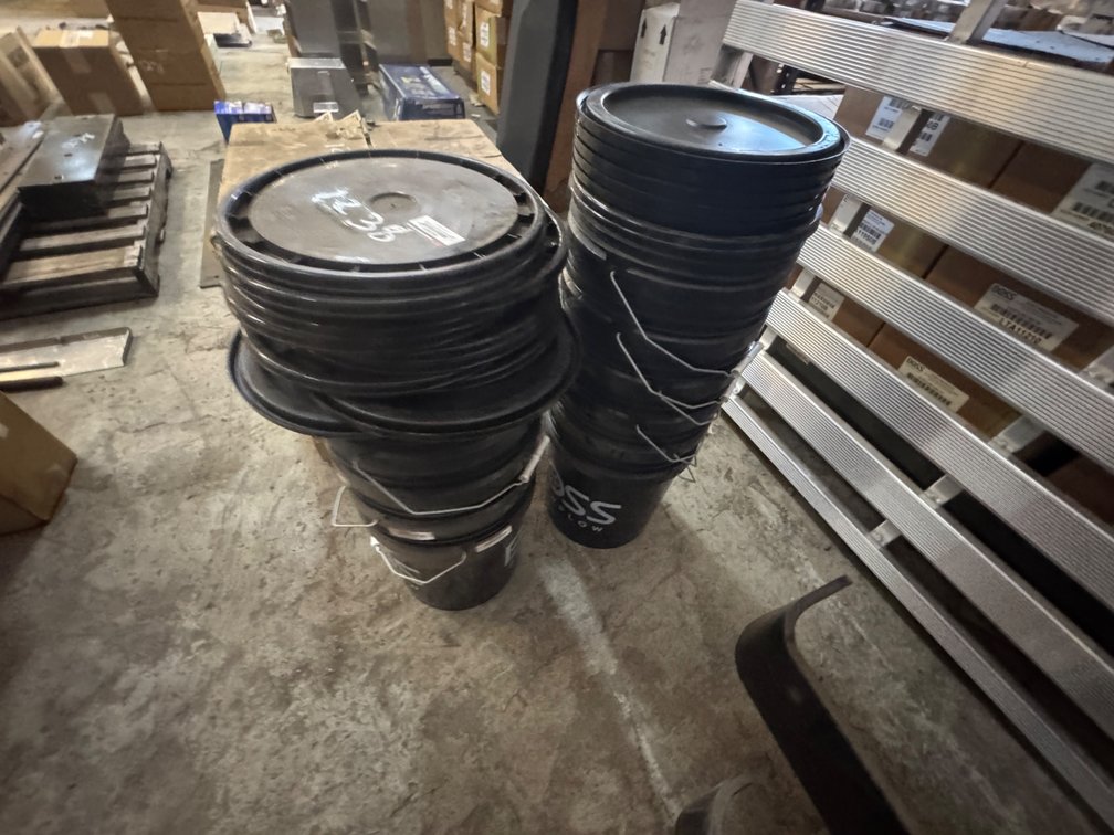 (Approx 10)Boss Plow Salt Buckets with Lids