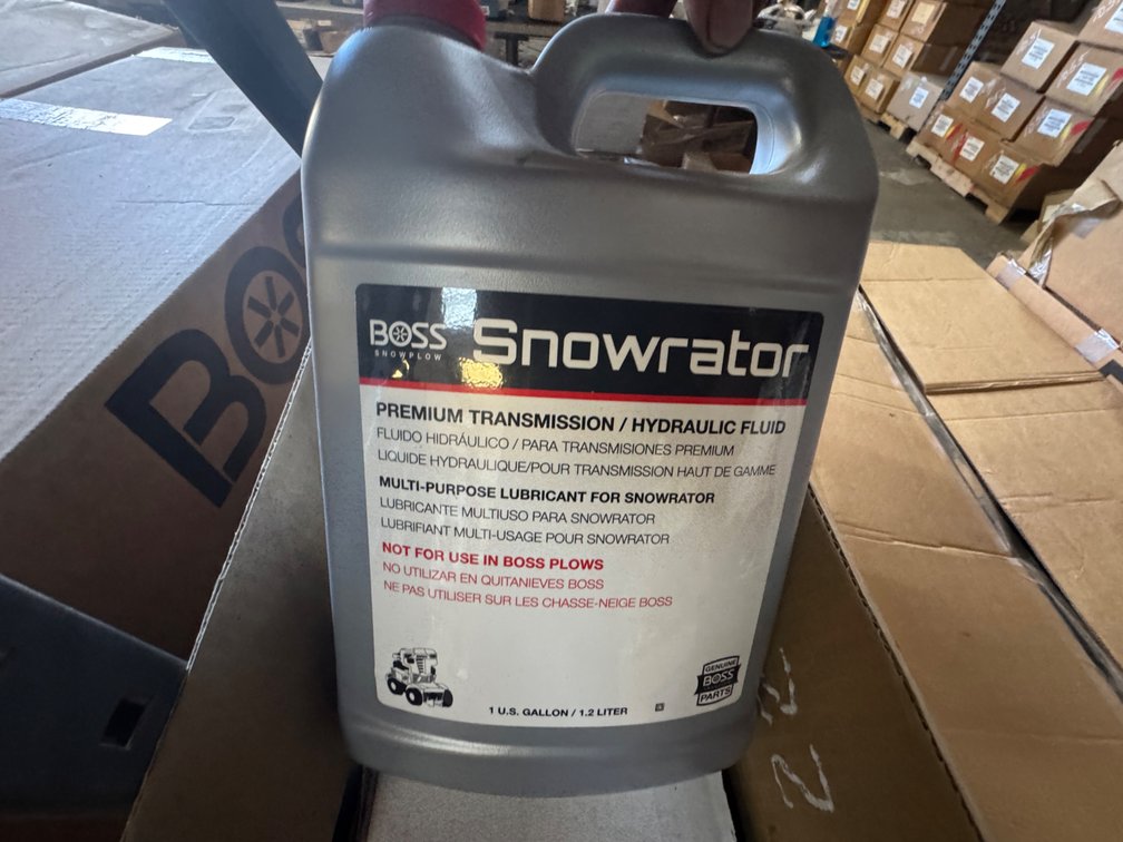 (4) Gallons Boss Snowrator Fluid