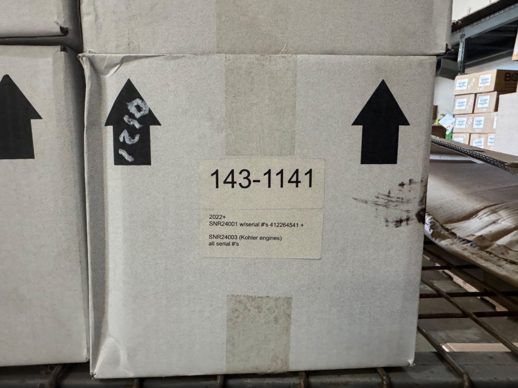(12) Qt Boss Snowrator Hydraulic Fluid