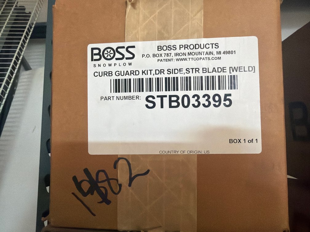 Boss Driver-Side Straight-Blade Curb Guard Kit