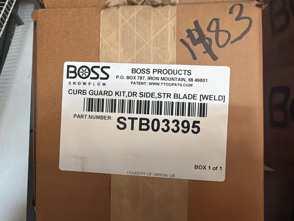 Boss Driver-Side Straight-Blade Curb Guard Kit