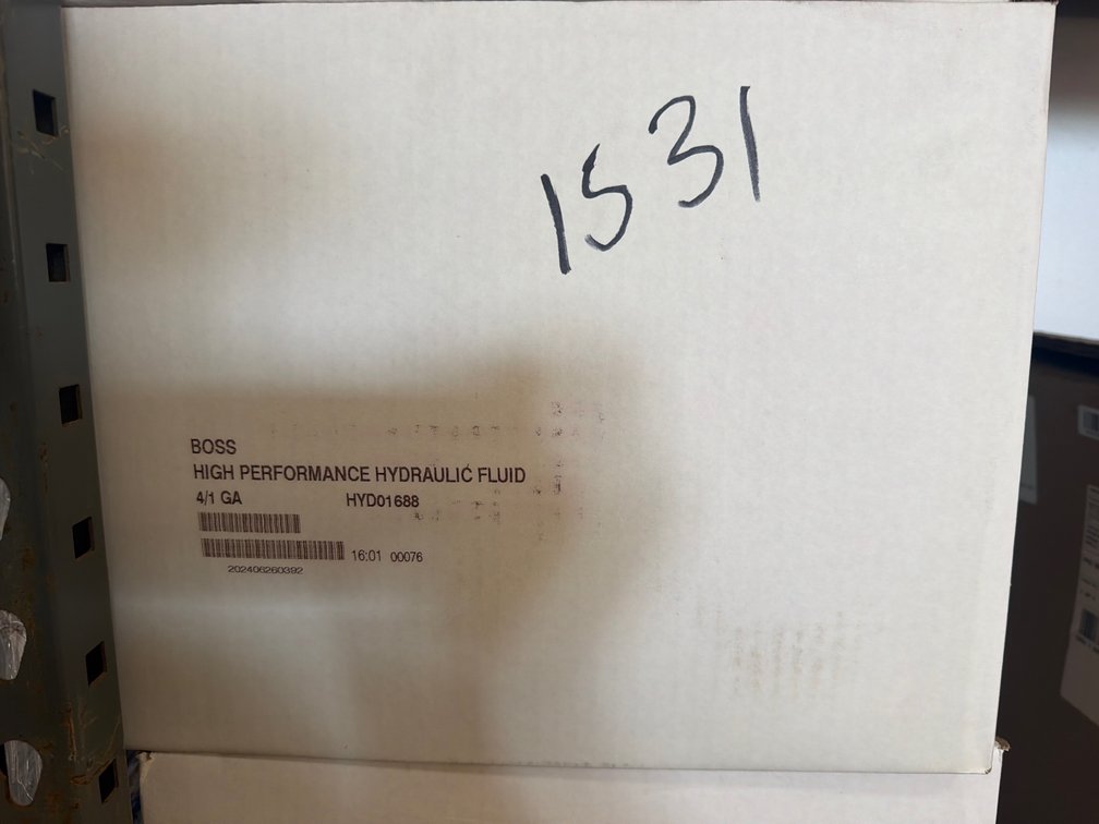 (4) Gallons Boss Hydraulic Fluid