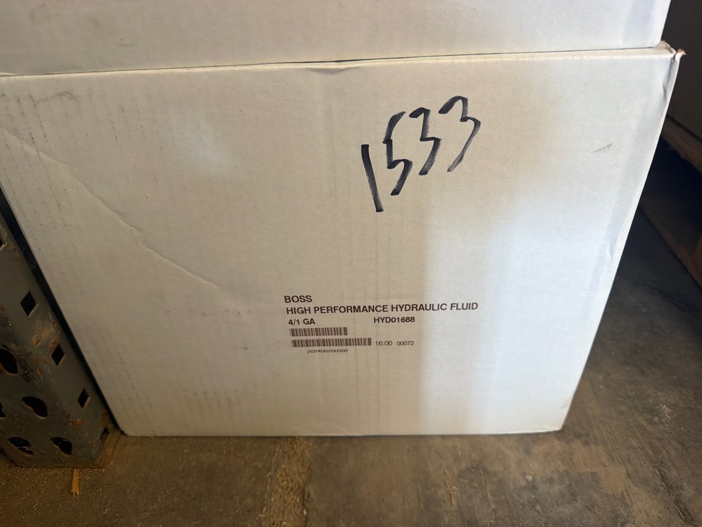 (4) Gallons Boss Hydraulic Fluid