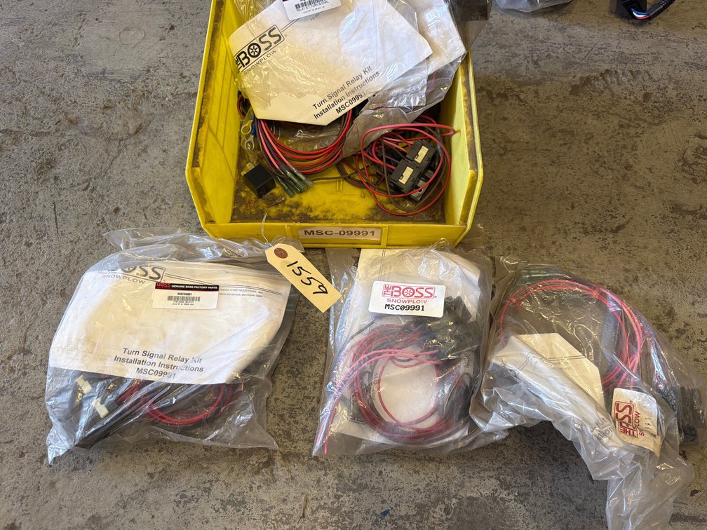 Approx. (7) Boss Auxiliary/Turn Signal Relay Kits
