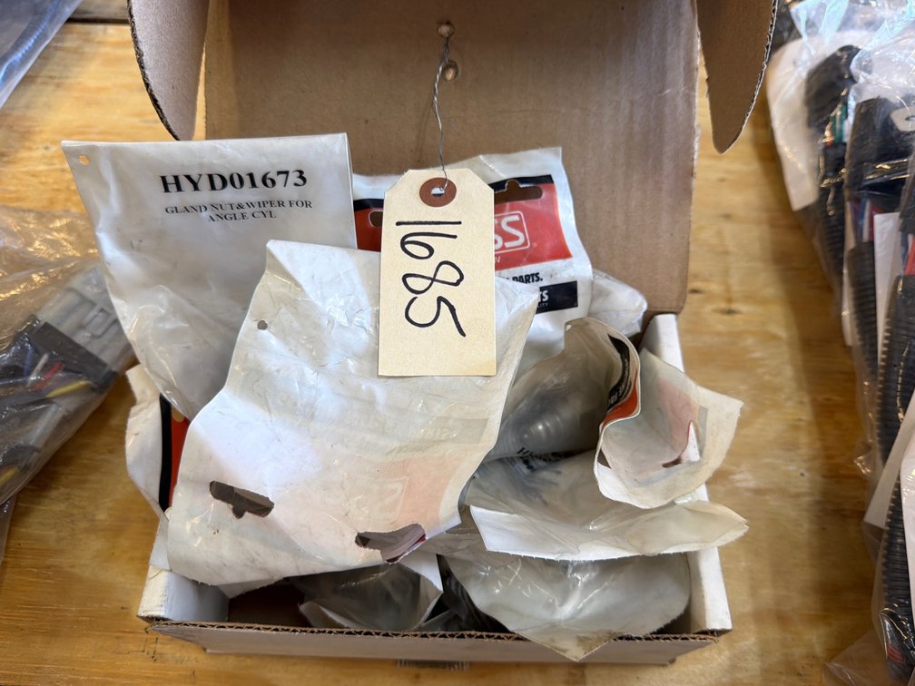Assorted Boss Hydraulic Parts