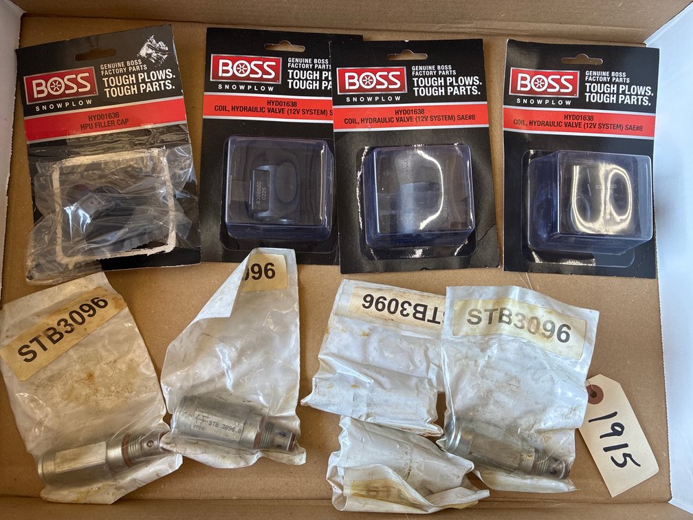 Box Lot Assorted Boss Hydraulic Parts