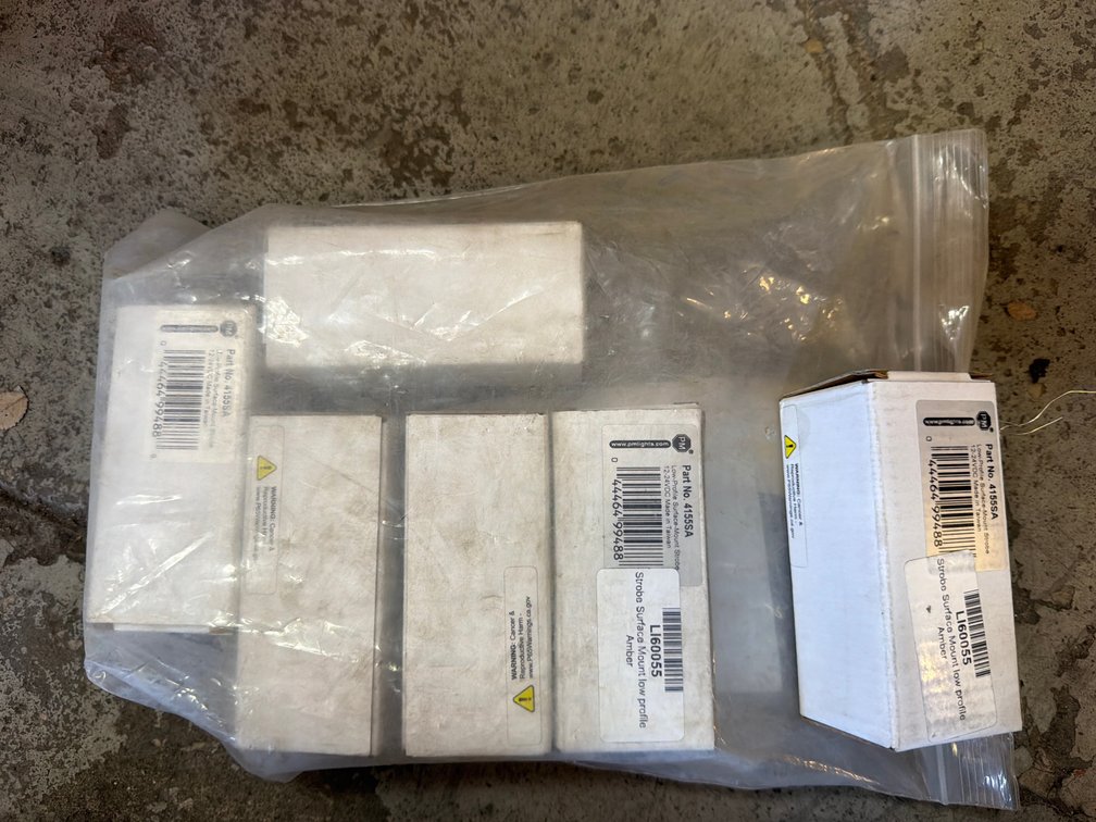 (6) Low-Profile Amber Strobe Lights
