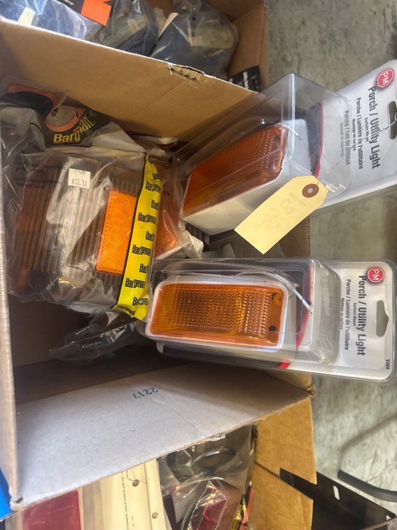 Assorted RV/Trailer Lights & Lenses