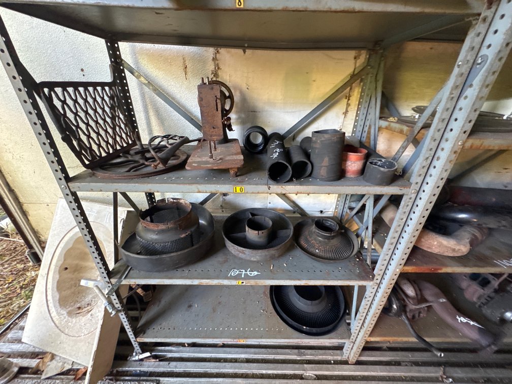 Air Intake Dams, Sewing Machine With Metal Shelf