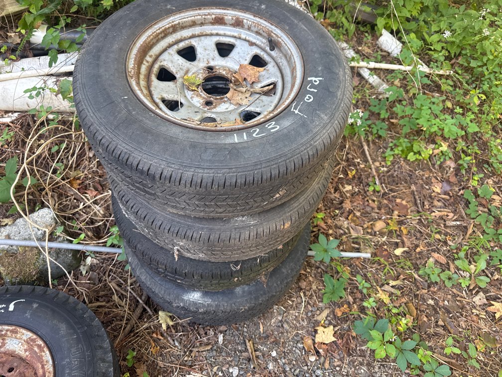 (4) Ford Tires