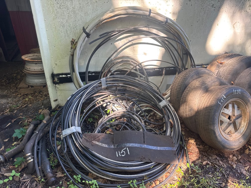 Burial Wire