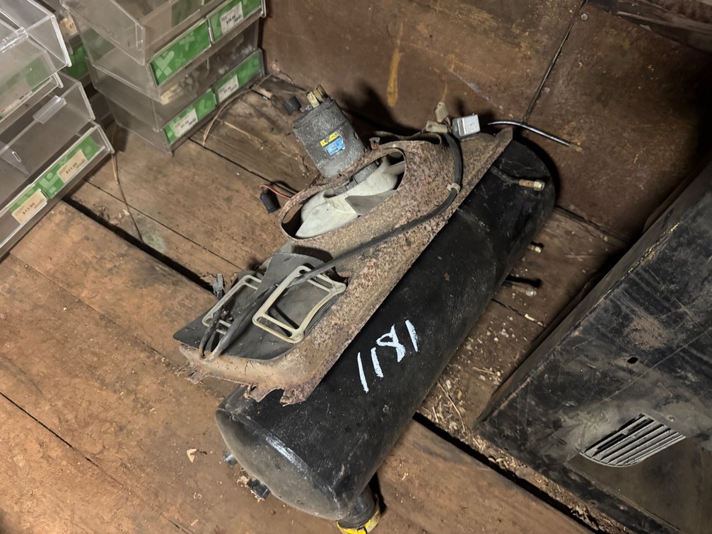 VW Rabbit Electric Fan & Fuel Tank