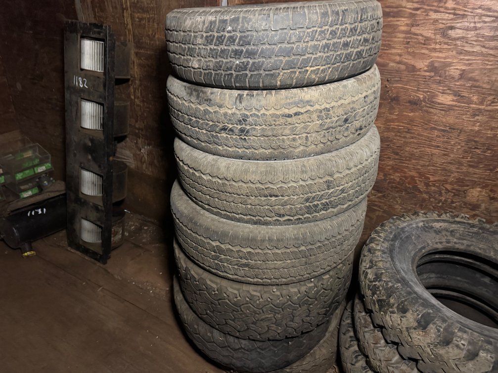 (7) Tires
