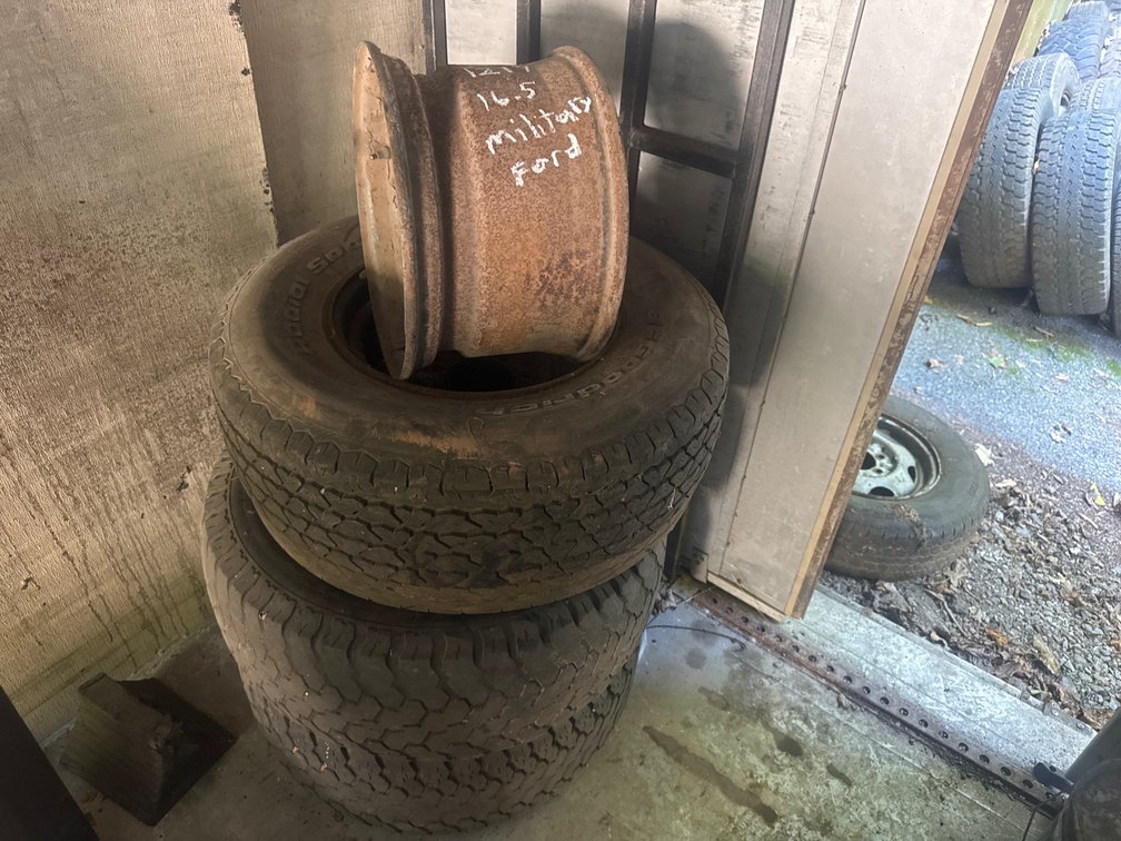 (4) Ford Military 8-Lug Wheels
