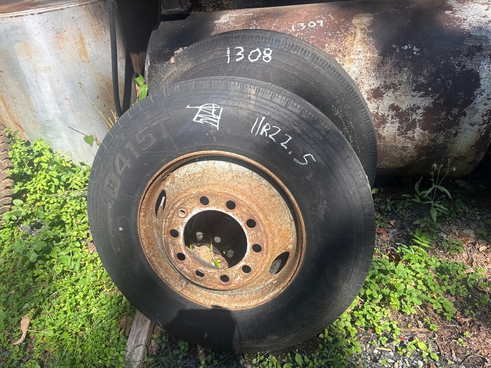 (2) 11R22.5 Tires