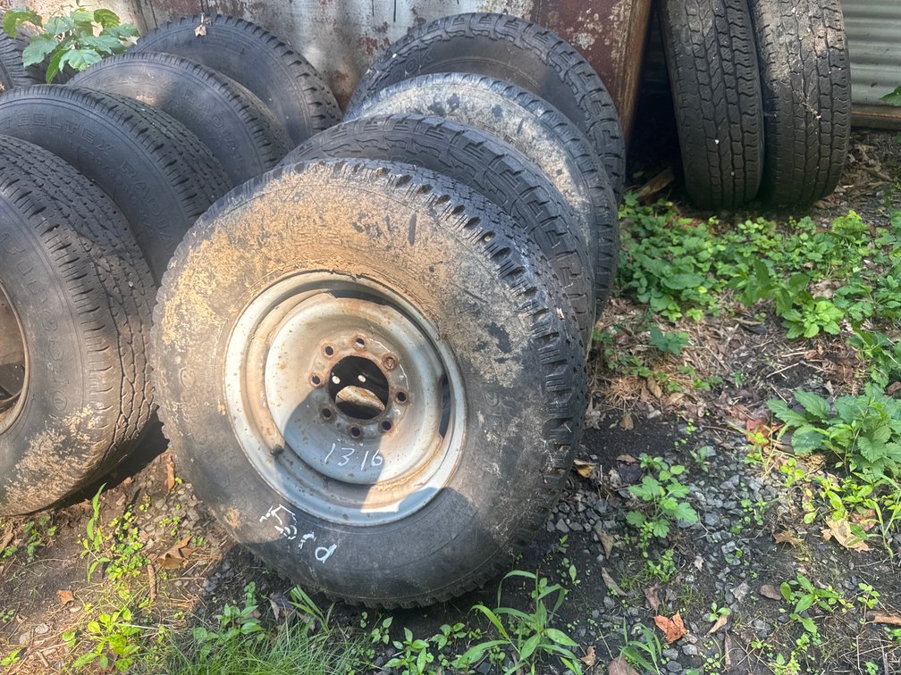 (4) Ford Tires