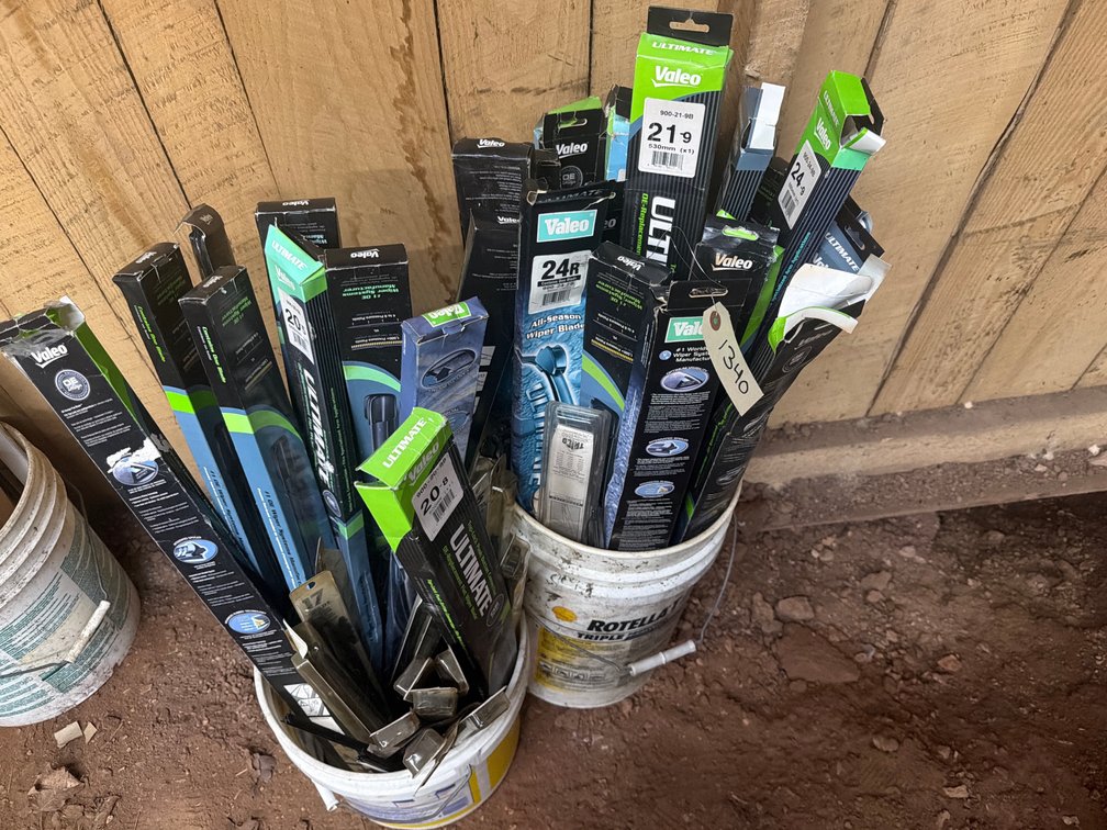 Windshield Wiper Blades