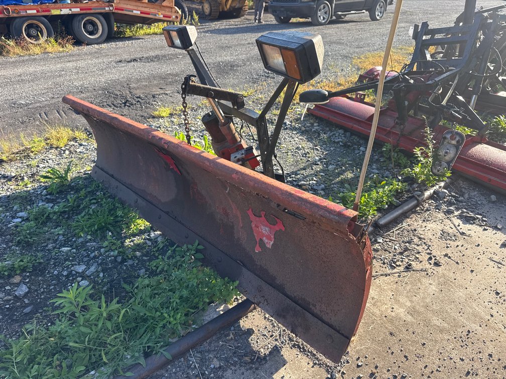 Western 7’6” Snow Plow