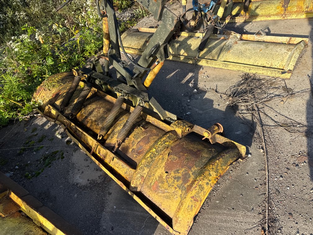 7’6” Meyer Snow Plow