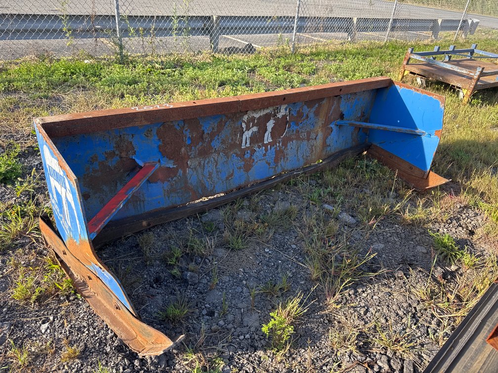 Skid Loader Push Box