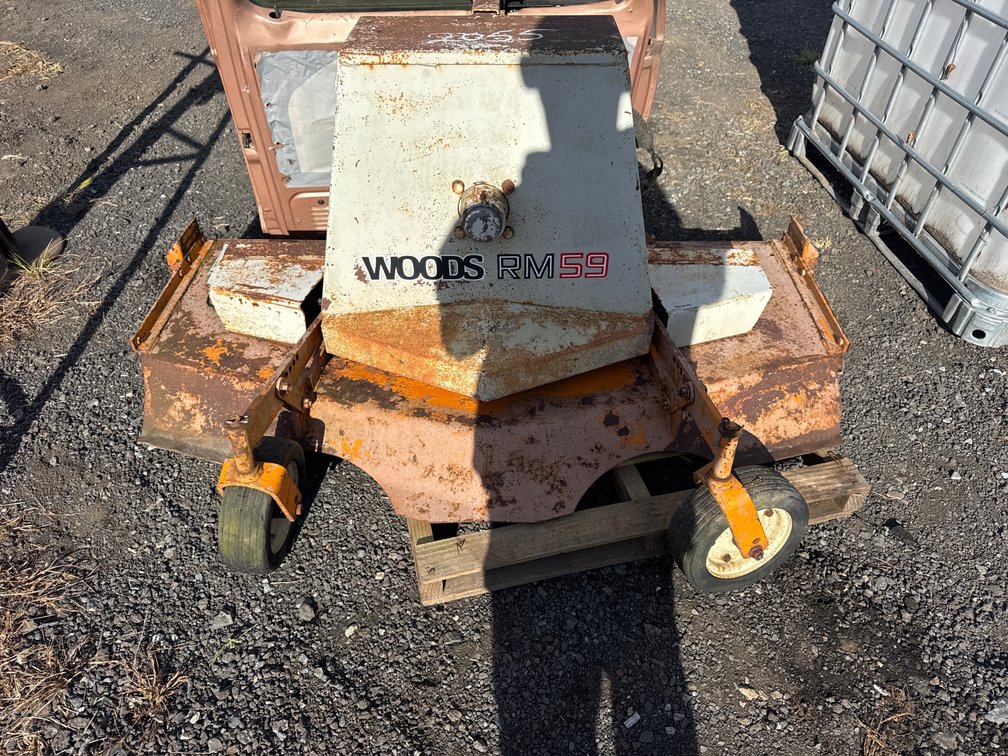 Woods RM59 Rear Mount Finish Mower