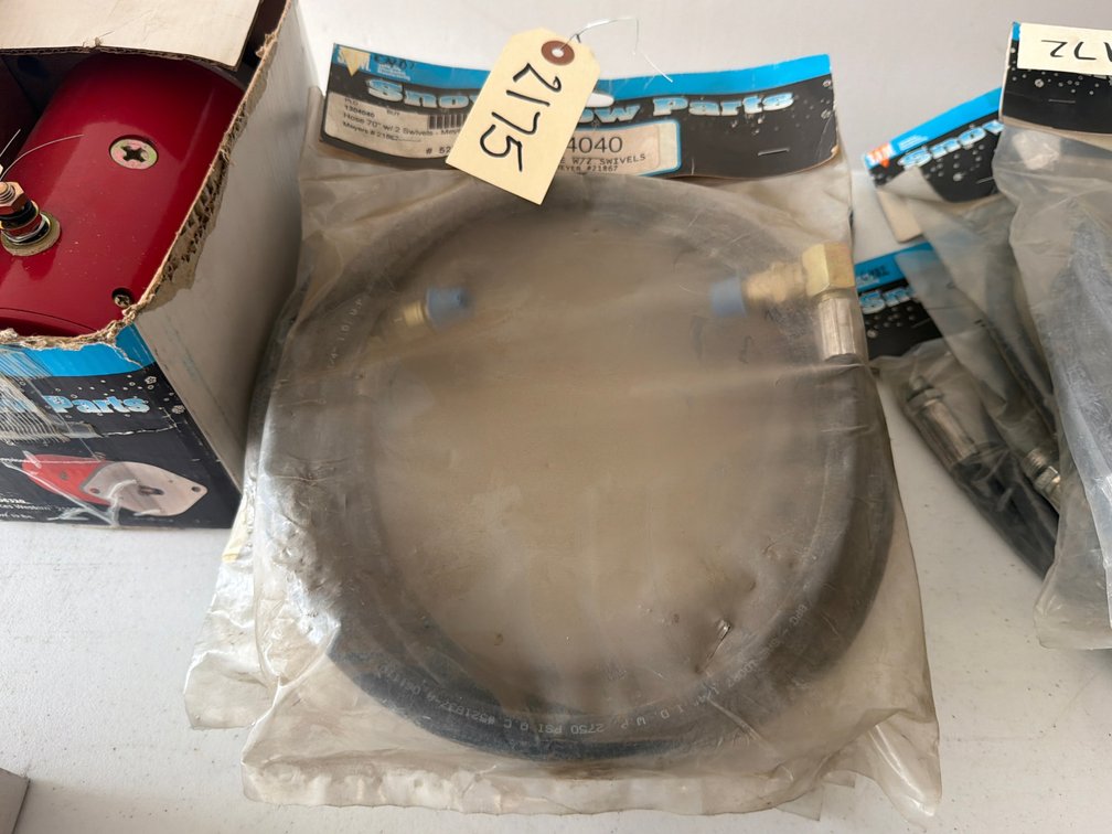 (4) Hydraulic Hoses