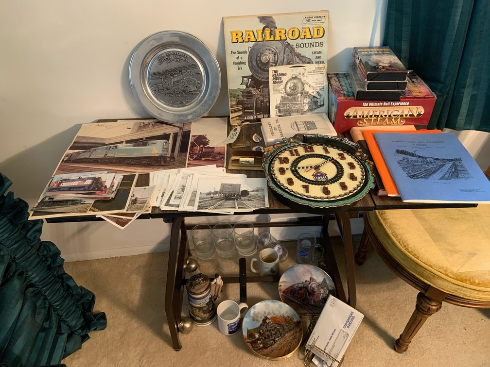 Railroad/Train Pictures & Collectables