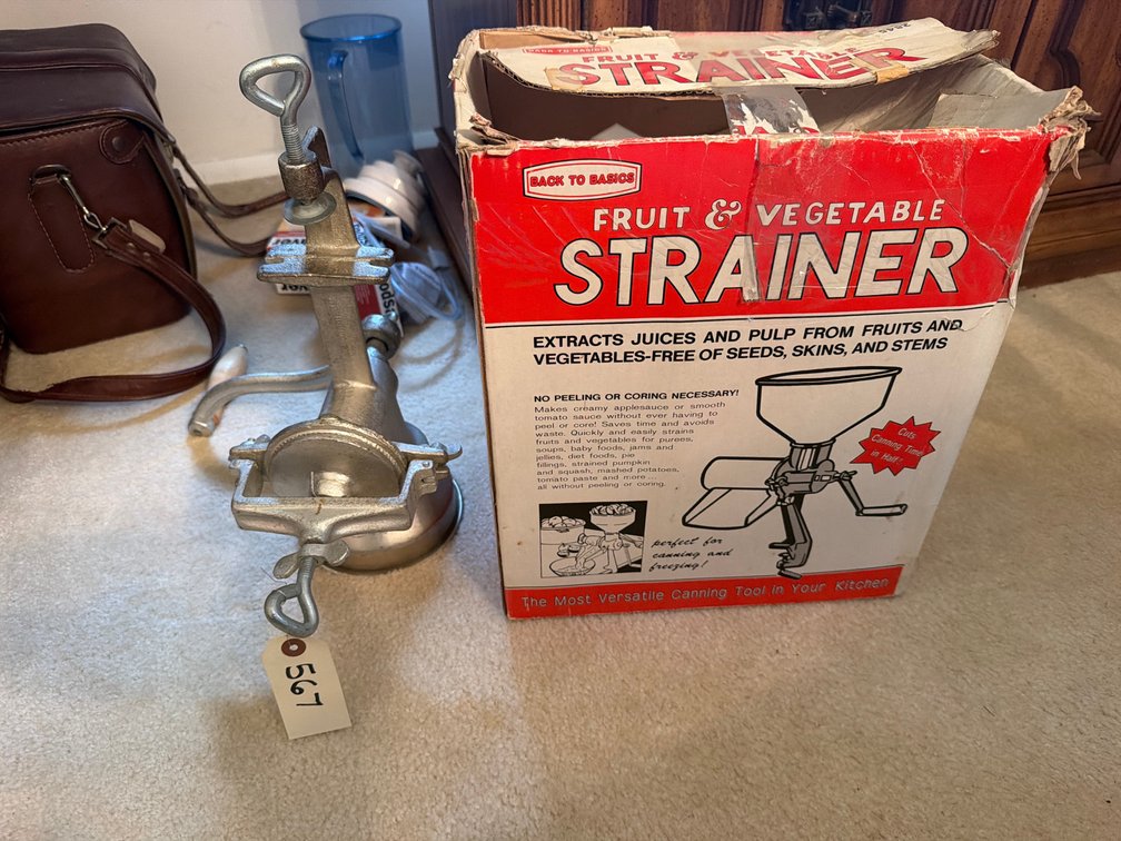 Fruit & Vegetable Strainer, Hand Crank Grinder