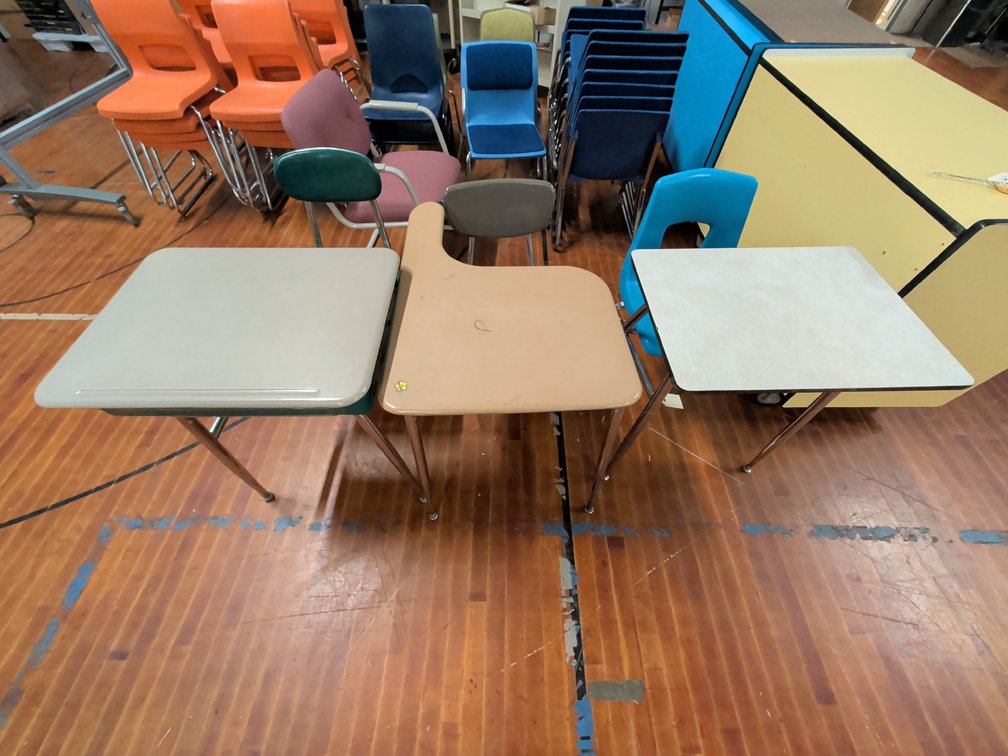 (3) School Desks
