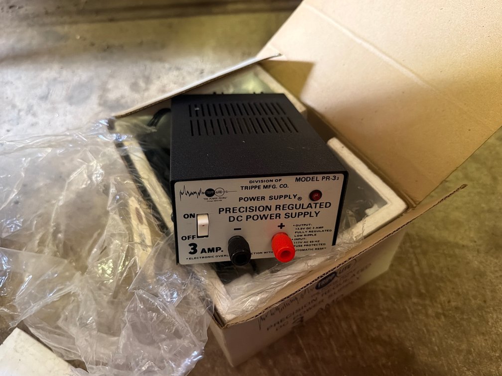 Precision Regulated DC Power Supply