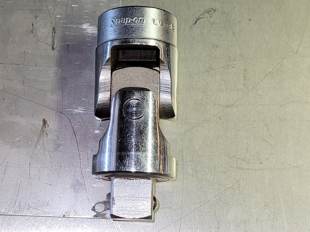 Snap-On Swivel Joint Socket